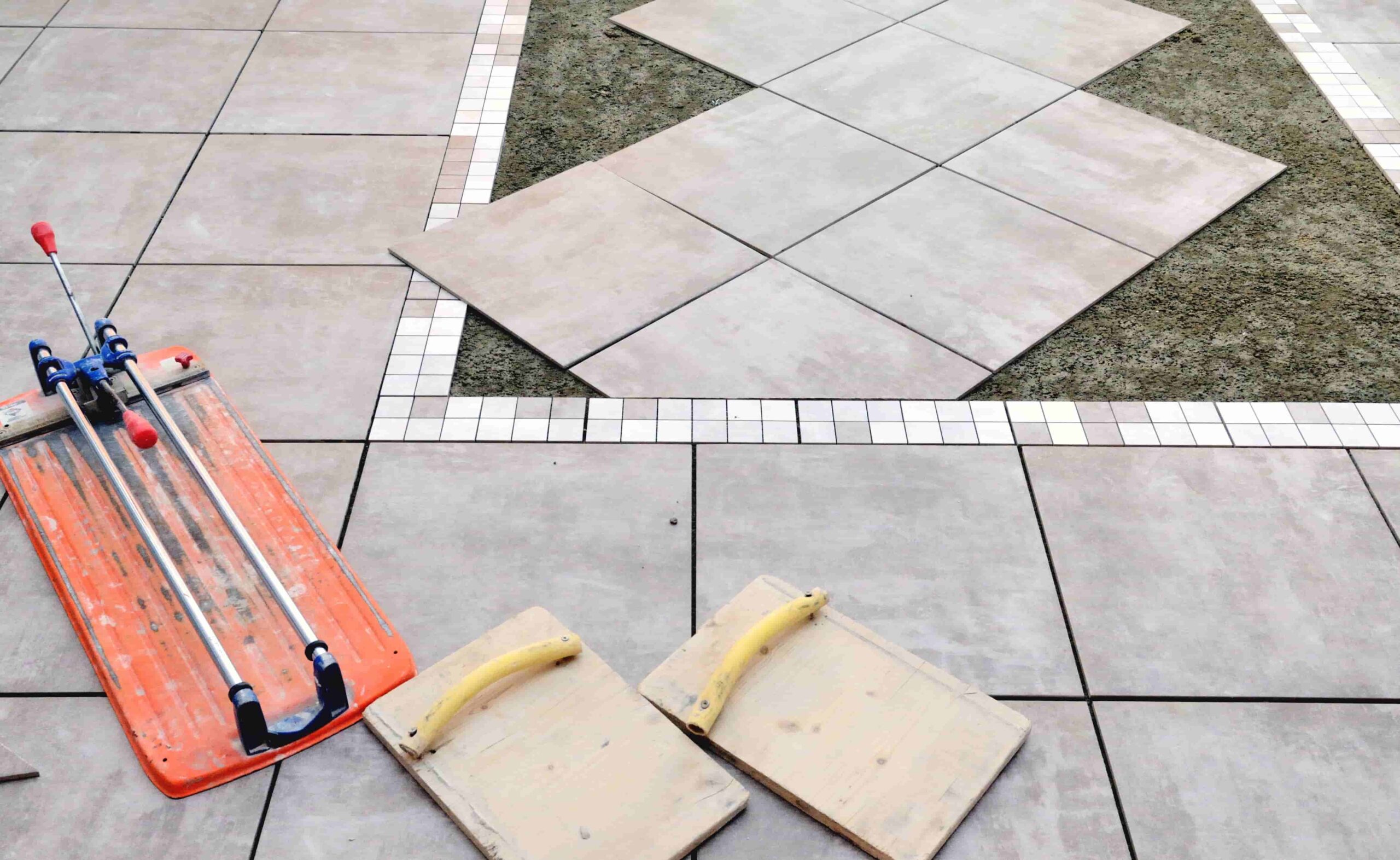 découvrez les avantages et les limites du béton ciré pour votre terrasse, une solution élégante et durable qui transforme vos espaces extérieurs.