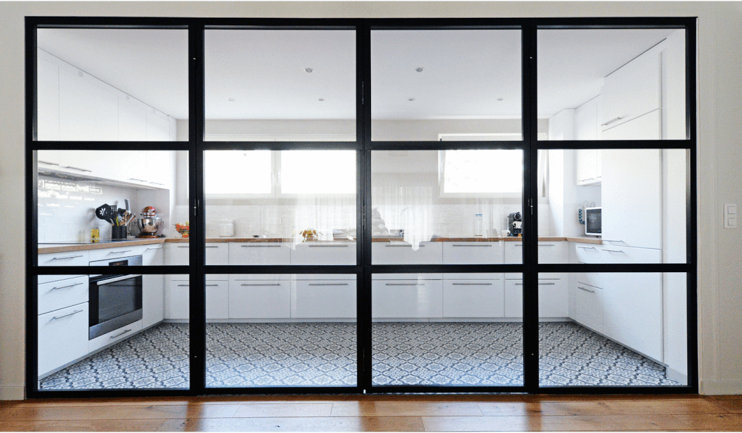 découvrez comment une verrière cuisine ikea allie style contemporain et praticité pour sublimer votre espace culinaire avec élégance.