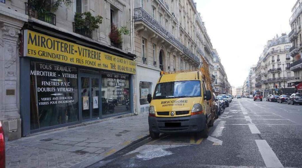 découvrez un vitrier à neuilly-sur-seine alliant qualité et savoir-faire pour tous vos besoins en vitrerie. service rapide et professionnel garanti.