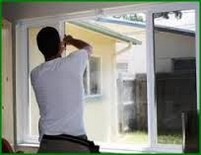 vitrier paris 9 : intervention rapide pour tous vos besoins en vitrerie, dépannage et remplacement de vitres avec professionnalisme et efficacité.