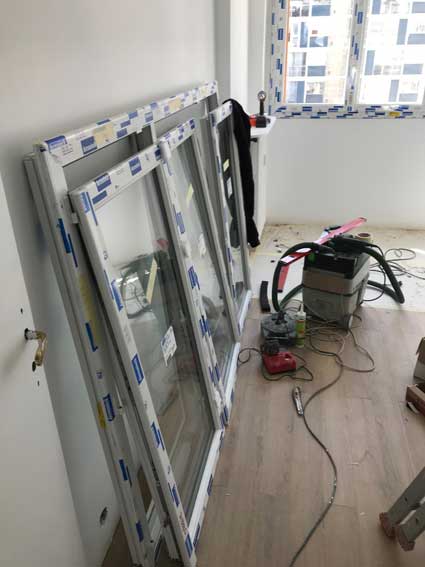 vitrier paris : services professionnels d'installation et réparation de vitres, fenêtres et vitrages. intervention rapide et de qualité dans toute la capitale.