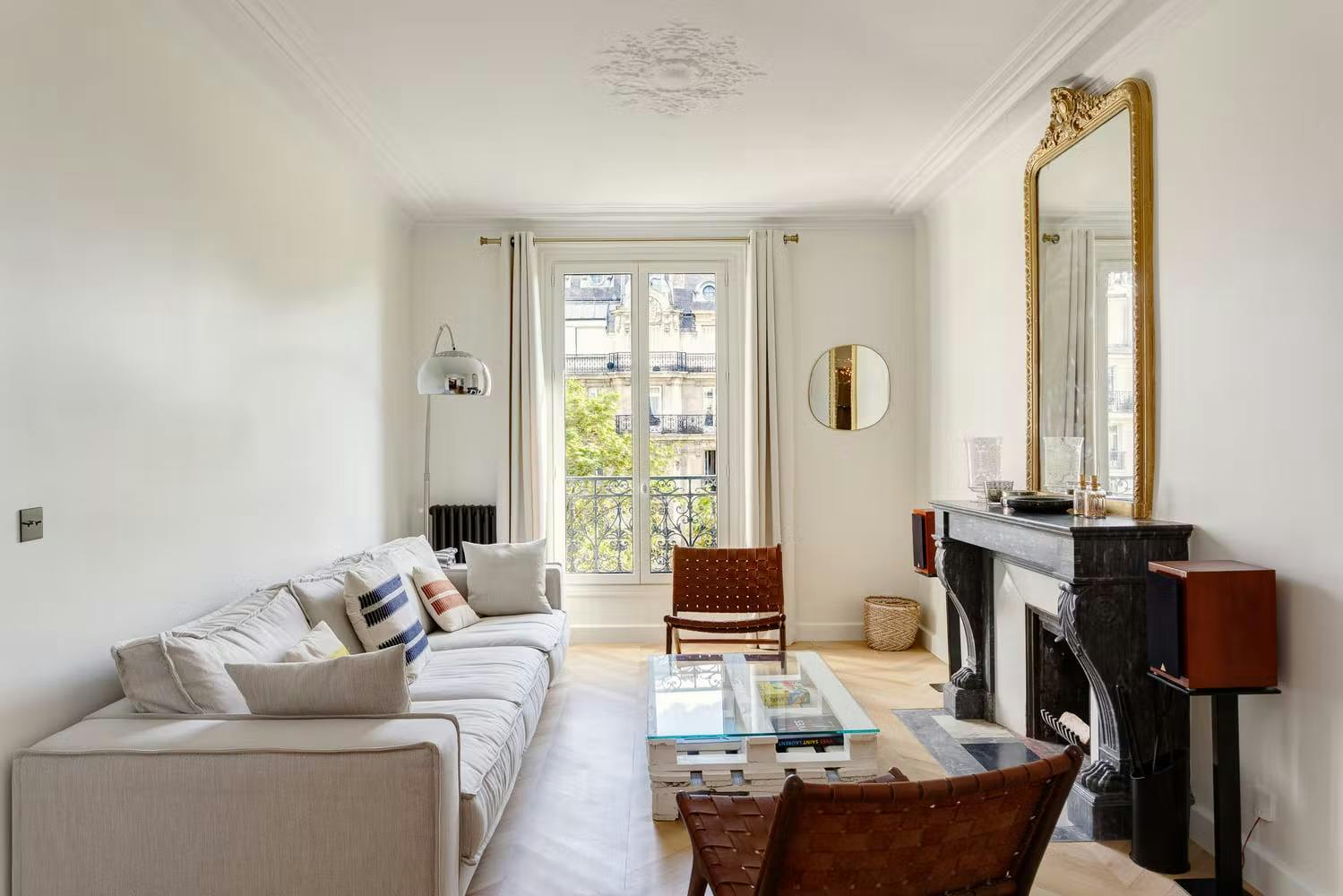 découvrez des biens à rénover dans le 6ème arrondissement de paris, une opportunité unique pour créer la maison de vos rêves au cœur de la capitale.