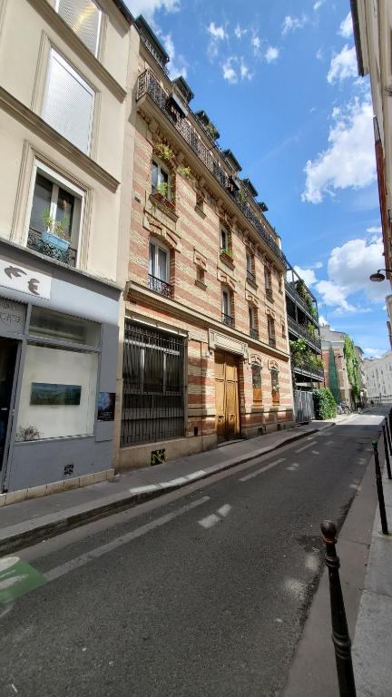 découvrez comment agrandir votre espace dans un hôtel particulier à paris 20e pour un confort optimal et un cadre de vie élégant. nos conseils pour optimiser votre habitation.