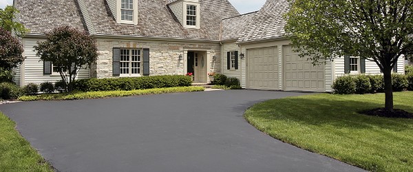 découvrez nos solutions économiques pour une allée de garage pas chère, alliant qualité et durabilité pour embellir votre extérieur sans vous ruiner.