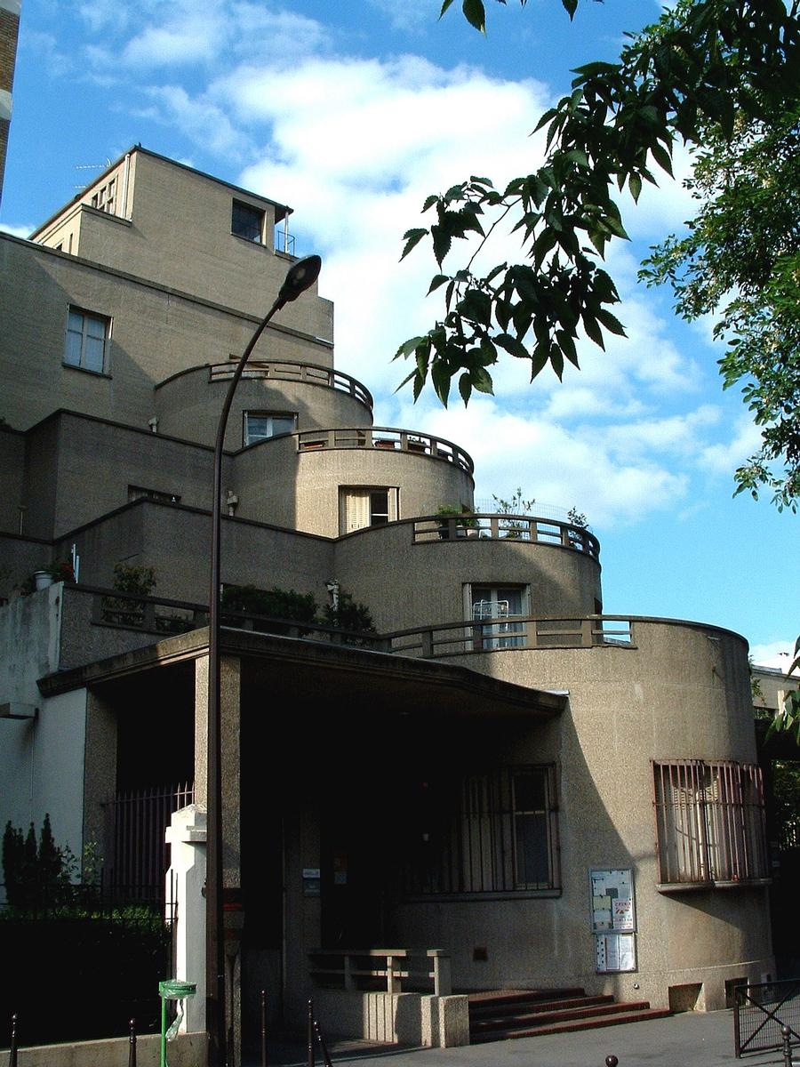 architecte bâtiment à paris, expert en conception et rénovation. profitez d’un accompagnement personnalisé pour vos projets immobiliers innovants et durables.