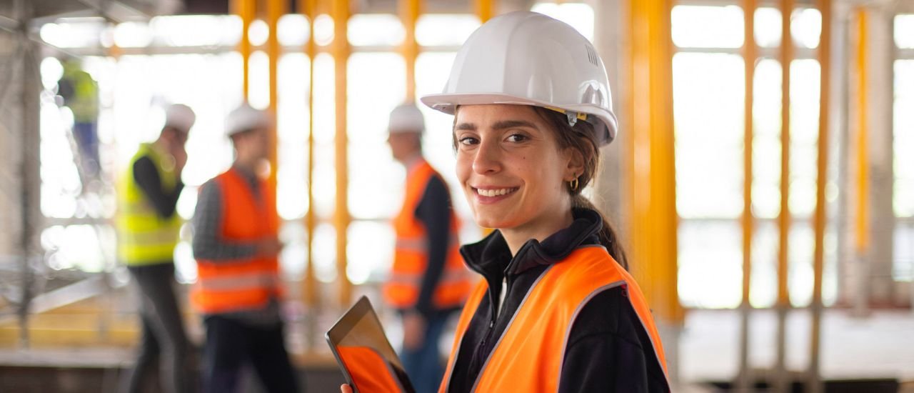 artisan expert tous travaux : services professionnels pour vos projets de rénovation, réparation et construction. qualité, fiabilité et savoir-faire à votre service.