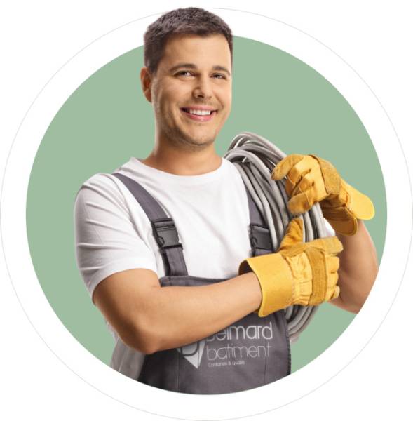 artisan plombier offrant un service rapide et fiable pour tous vos besoins en plomberie. intervention efficace et professionnelle garantie.