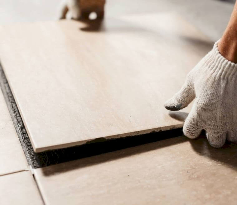 obtenez un devis précis pour vos travaux de carrelage en quelques clics. calculez facilement le coût de votre projet de pose de carrelage avec notre outil rapide et fiable.