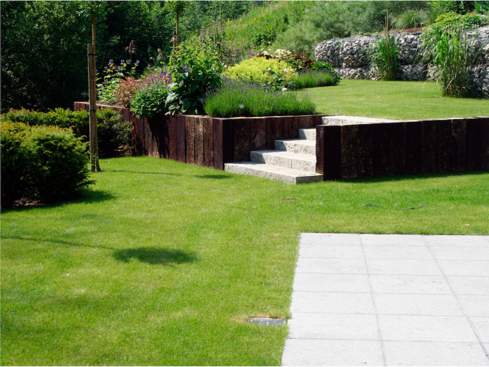 découvrez le coût estimatif pour l'aménagement d'un jardin de 500m2, incluant les prix des matériaux, plantes et main-d'œuvre pour créer un espace extérieur harmonieux.