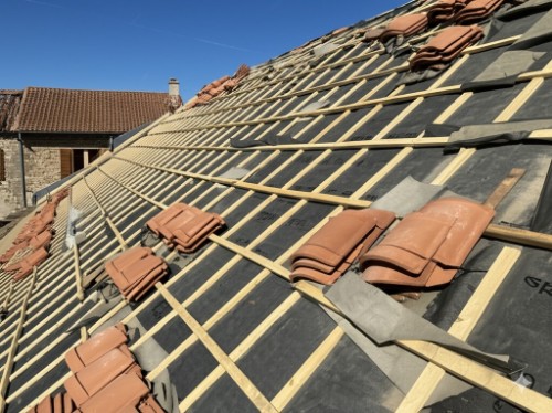 découvrez les coûts de réfection de toiture à paris : prix, facteurs influents et conseils pour un projet réussi.