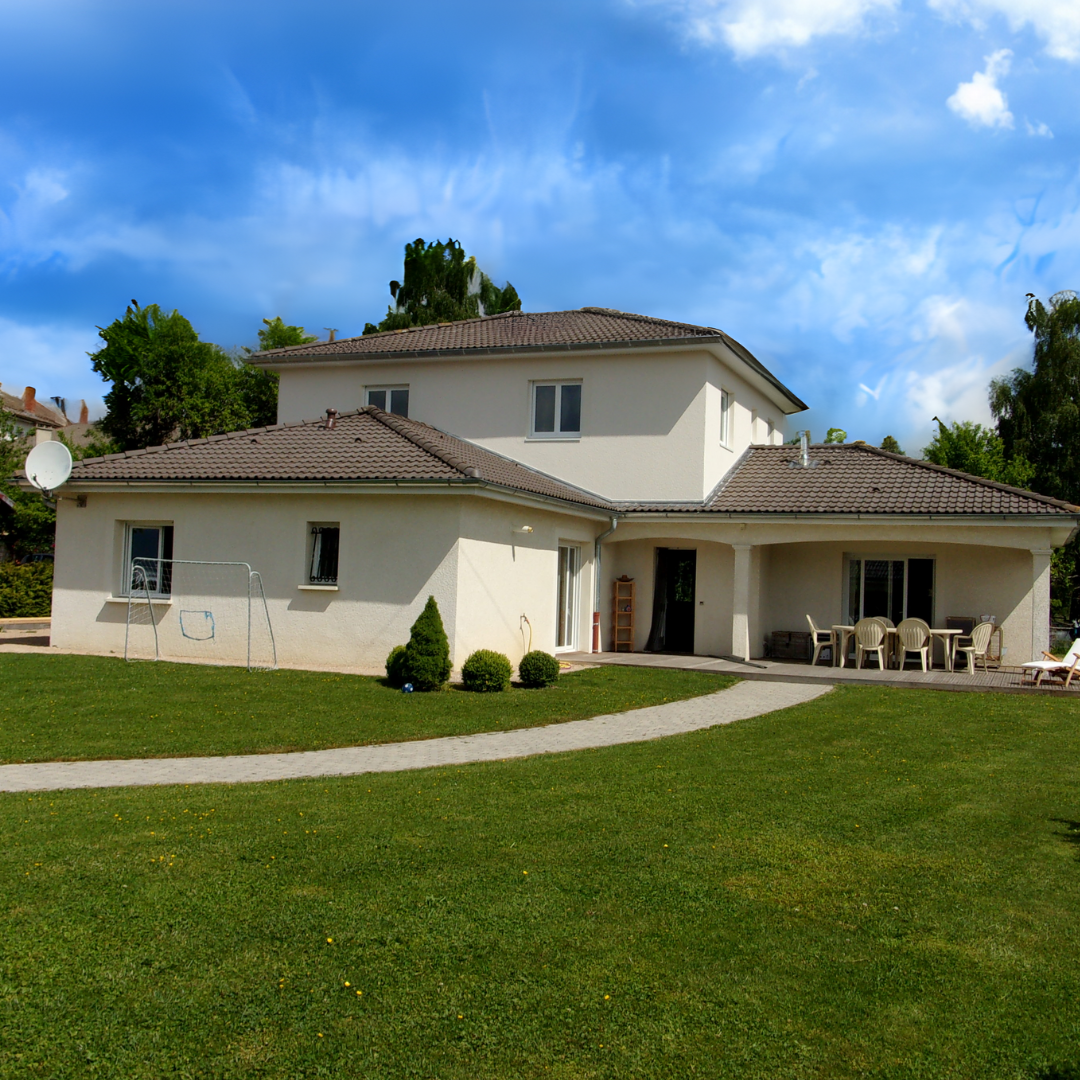 découvrez le coût du rehaussement de maison, un guide complet pour estimer votre budget et réussir vos travaux d'agrandissement en toute sérénité.