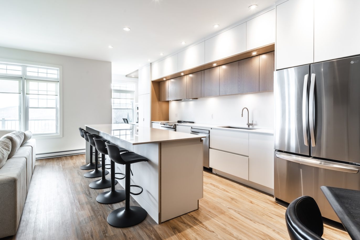 découvrez le coût d'une rénovation de cuisine clé en main : estimation précise, conseils pratiques et solutions adaptées pour un projet sans stress.