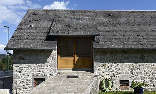 cout toiture plate 100m2 2 découvrez le coût estimatif pour une toiture plate de 100m2, incluant les matériaux, la main d'œuvre et les conseils pour optimiser votre budget.