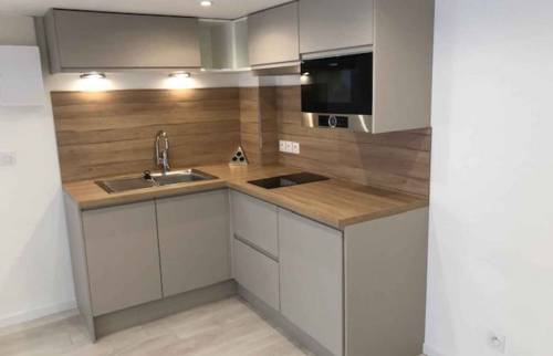 découvrez comment une cuisine à levallois peut devenir la pièce maîtresse de votre maison, alliant design, fonctionnalité et convivialité pour un espace de vie unique.