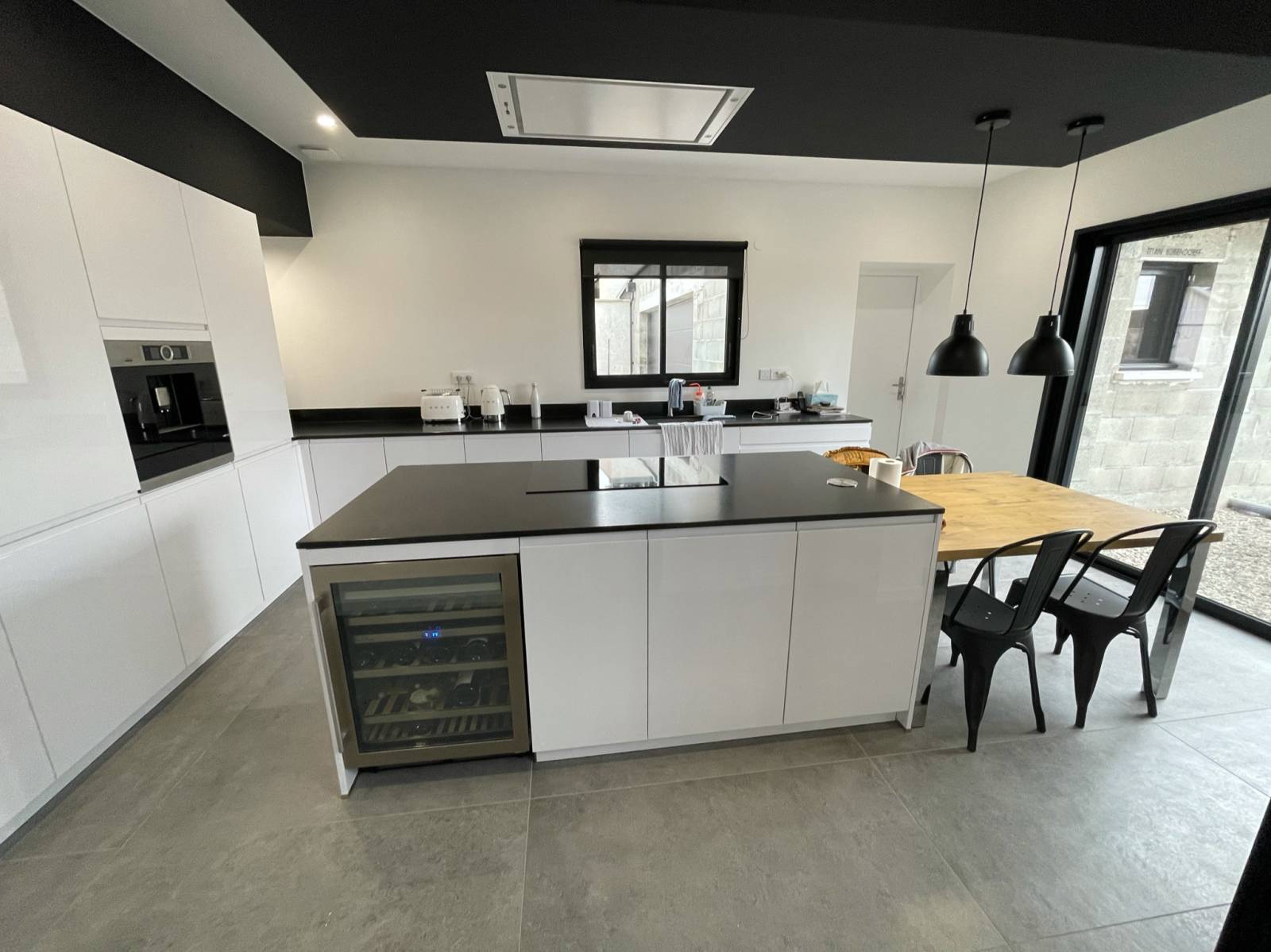 obtenez un devis personnalisé pour votre cuisine. comparez les prix et trouvez les meilleures offres pour aménager votre espace culinaire selon vos envies.