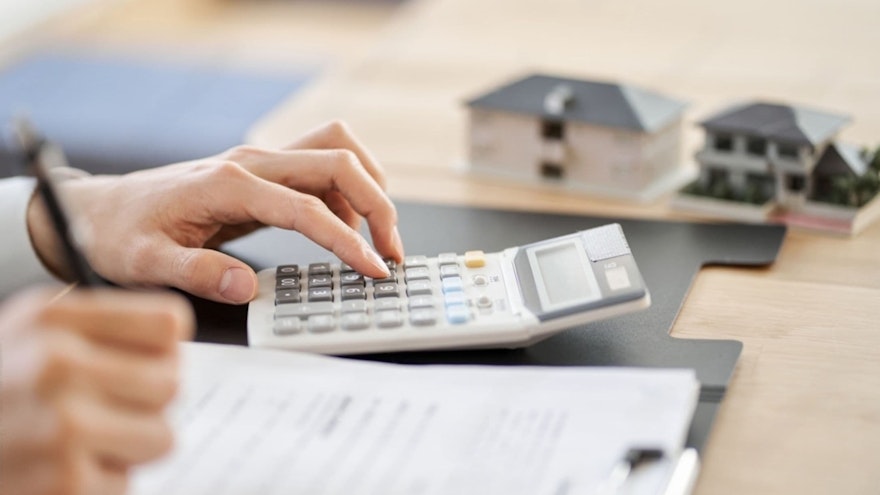 obtenez un devis électricité maison rapide et personnalisé pour tous vos besoins en installation, rénovation ou dépannage électrique. comparaison gratuite et sans engagement.