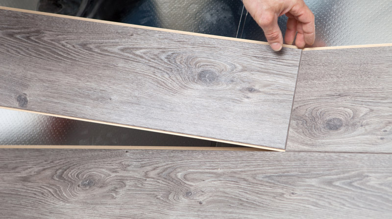 obtenez un devis personnalisé pour la pose de parquet. comparez les prix et trouvez des experts qualifiés pour un résultat de qualité.