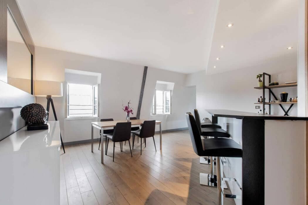 découvrez comment estimer efficacement le budget pour la rénovation de votre maison afin de planifier vos travaux en toute sérénité.