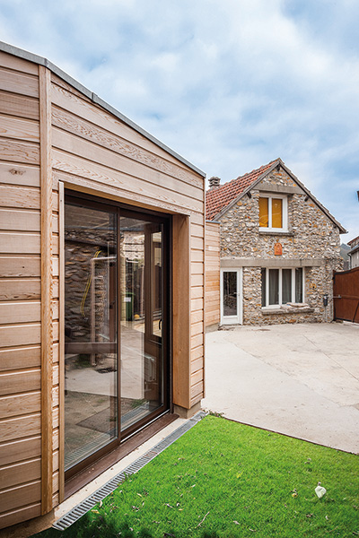 découvrez notre sélection d'extensions bois pas cher pour agrandir votre espace de vie avec style et économie. qualité et durabilité au meilleur prix.