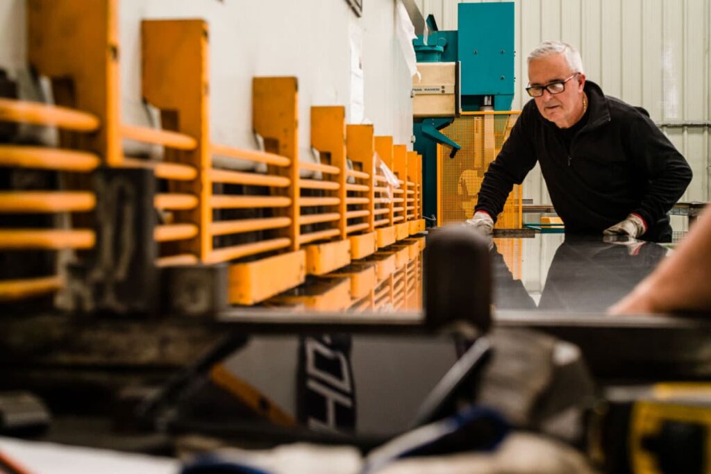 découvrez notre service de menuiserie sur mesure à sartrouville, alliant qualité, savoir-faire et solutions personnalisées pour tous vos projets de rénovation et construction.