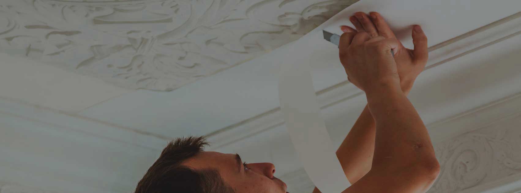 peintre plâtrier expert au puy-en-velay, offrant des prestations de qualité pour vos travaux de peinture et plâtrerie. intervention rapide et professionnelle.