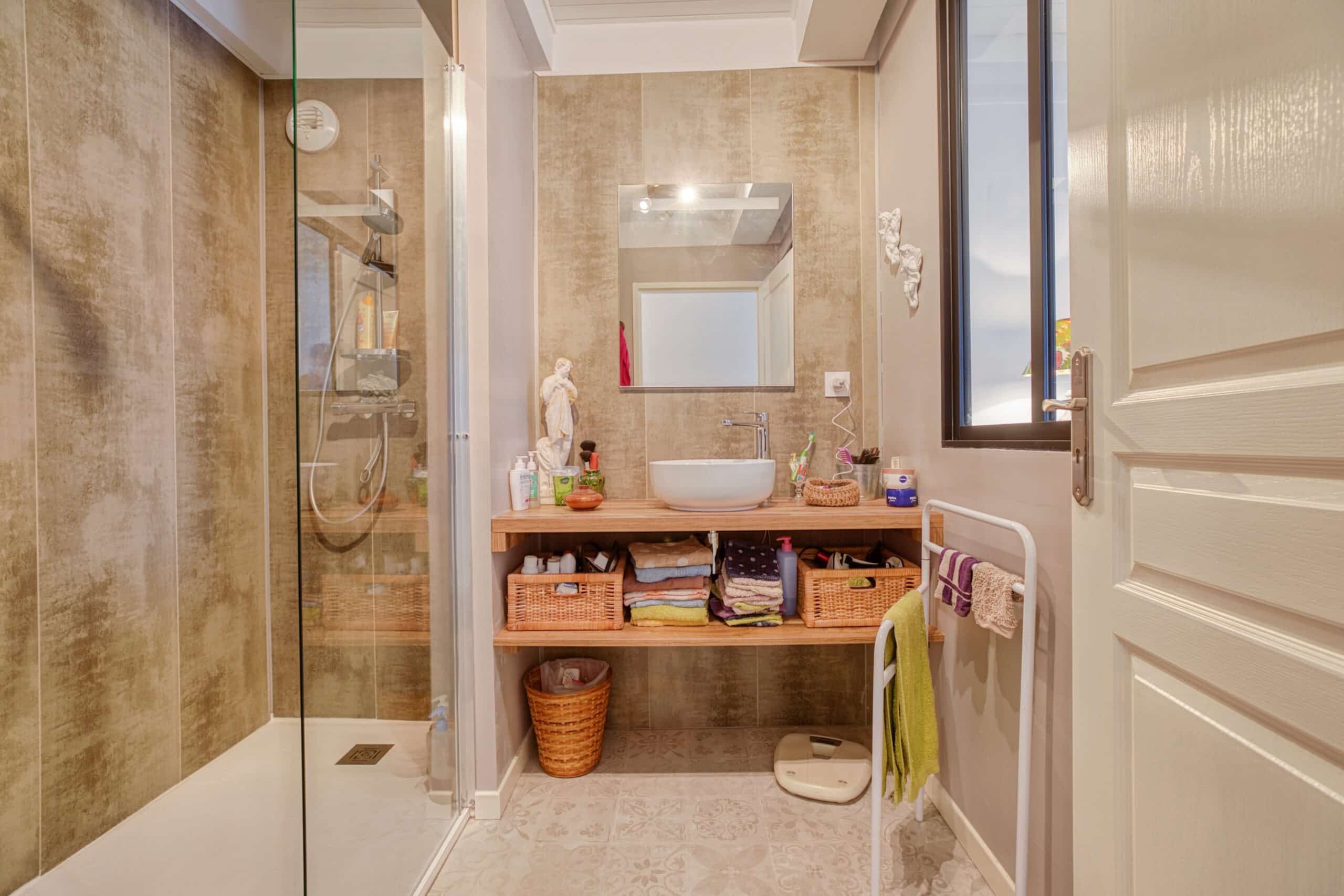 découvrez les prix moyens pour un agrandissement de salle de bain et planifiez votre projet en toute sérénité. estimations détaillées et conseils d’experts.