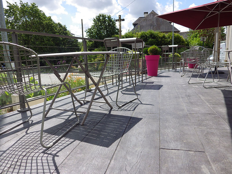 découvrez les tarifs du béton coloré pour terrasse, une solution esthétique et durable pour aménager votre espace extérieur avec style et personnalisation.