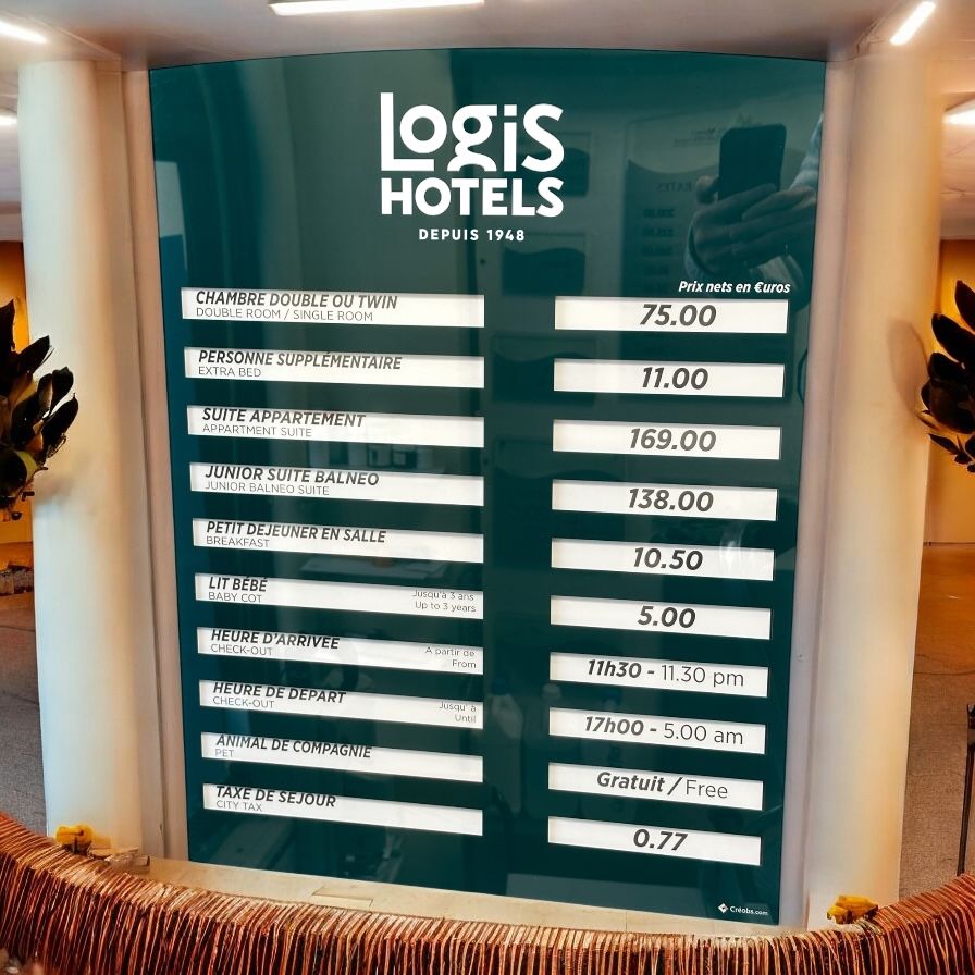 découvrez les tarifs et facteurs influençant le prix de création d'une chambre. guide complet pour aménager votre espace selon votre budget.