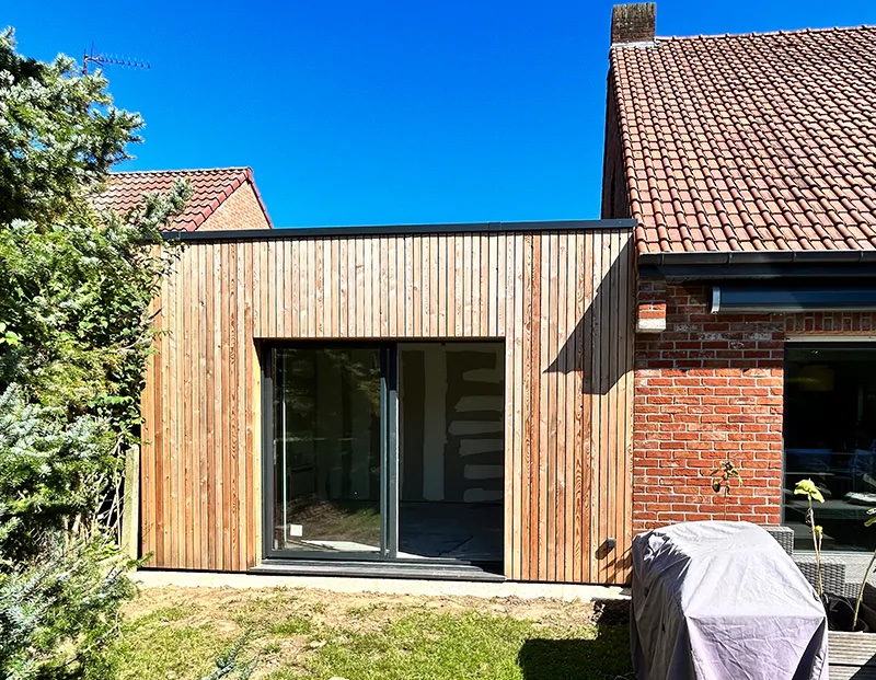 découvrez les prix pour une extension de suite parentale et obtenez des conseils pour estimer le coût de votre projet d'agrandissement de maison.