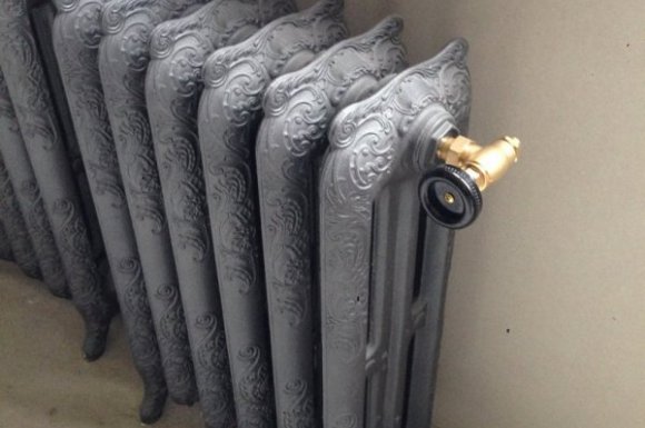 découvrez les prix de la plomberie au m2 pour planifier votre budget travaux efficacement. comparez les tarifs et obtenez des conseils pour vos installations sanitaires.