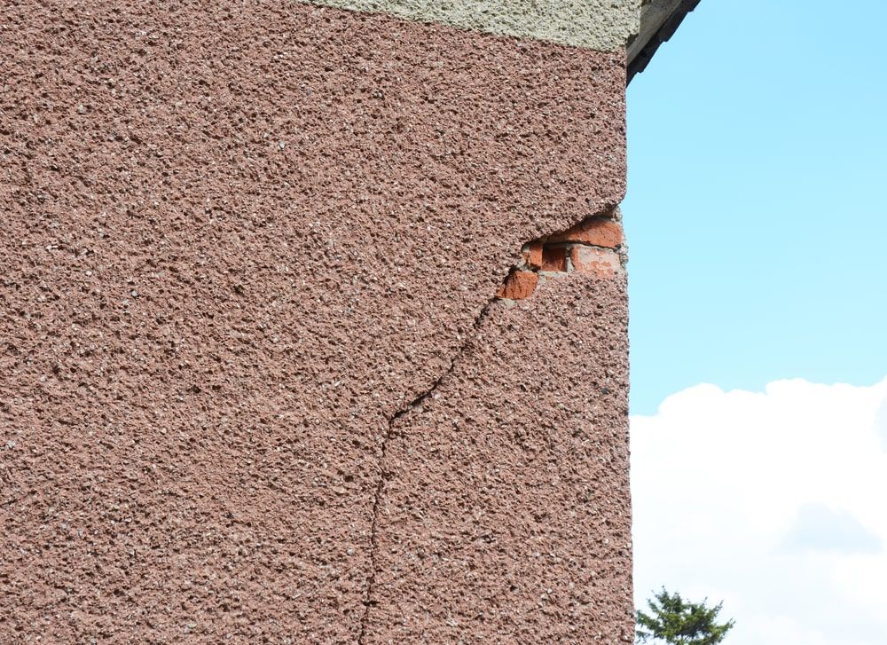 découvrez les tarifs pour la réparation des fissures sur mur extérieur, conseils et solutions efficaces pour préserver la solidité de votre façade.