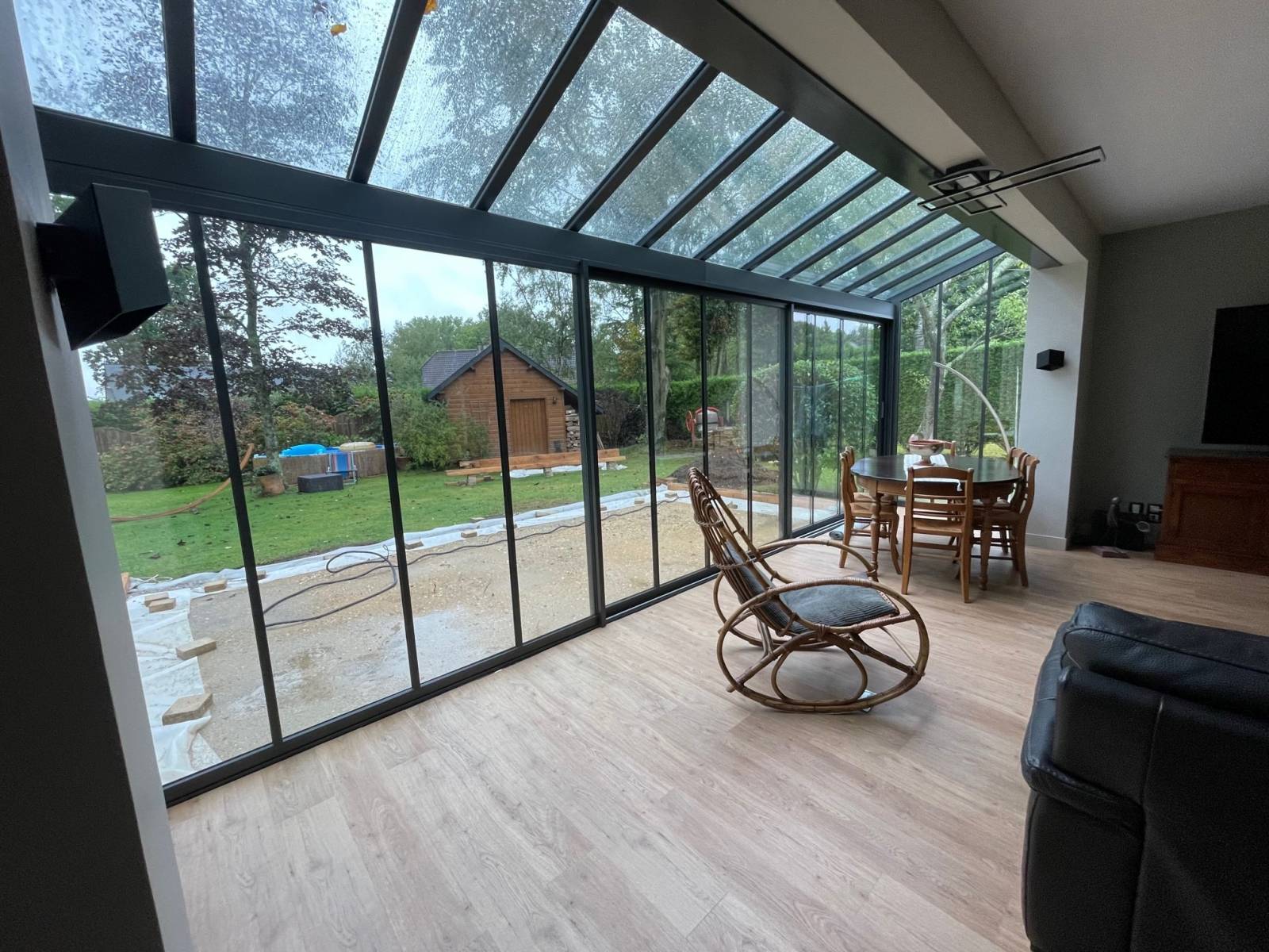 découvrez les prix pour installer une véranda ou une extension et planifiez votre projet en toute sérénité avec nos conseils et devis détaillés.