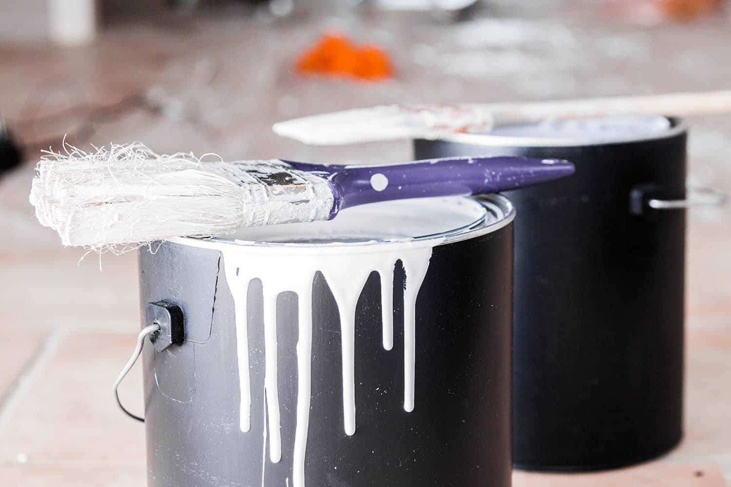 découvrez combien de peinture vous aurez besoin pour peindre une maison de 100m2. estimez facilement la quantité nécessaire pour vos projets de rénovation ou décoration intérieure.