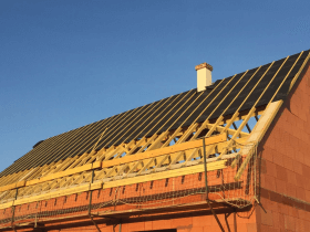 expert en réfection de toiture isolée : rénovation, isolation performante et protection durable pour votre habitation.