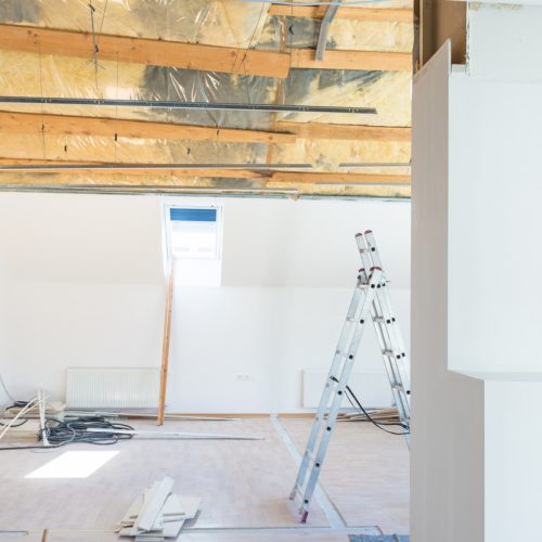 découvrez nos solutions pour la rénovation électrique de votre maison ancienne, alliant sécurité, modernité et respect du style traditionnel.