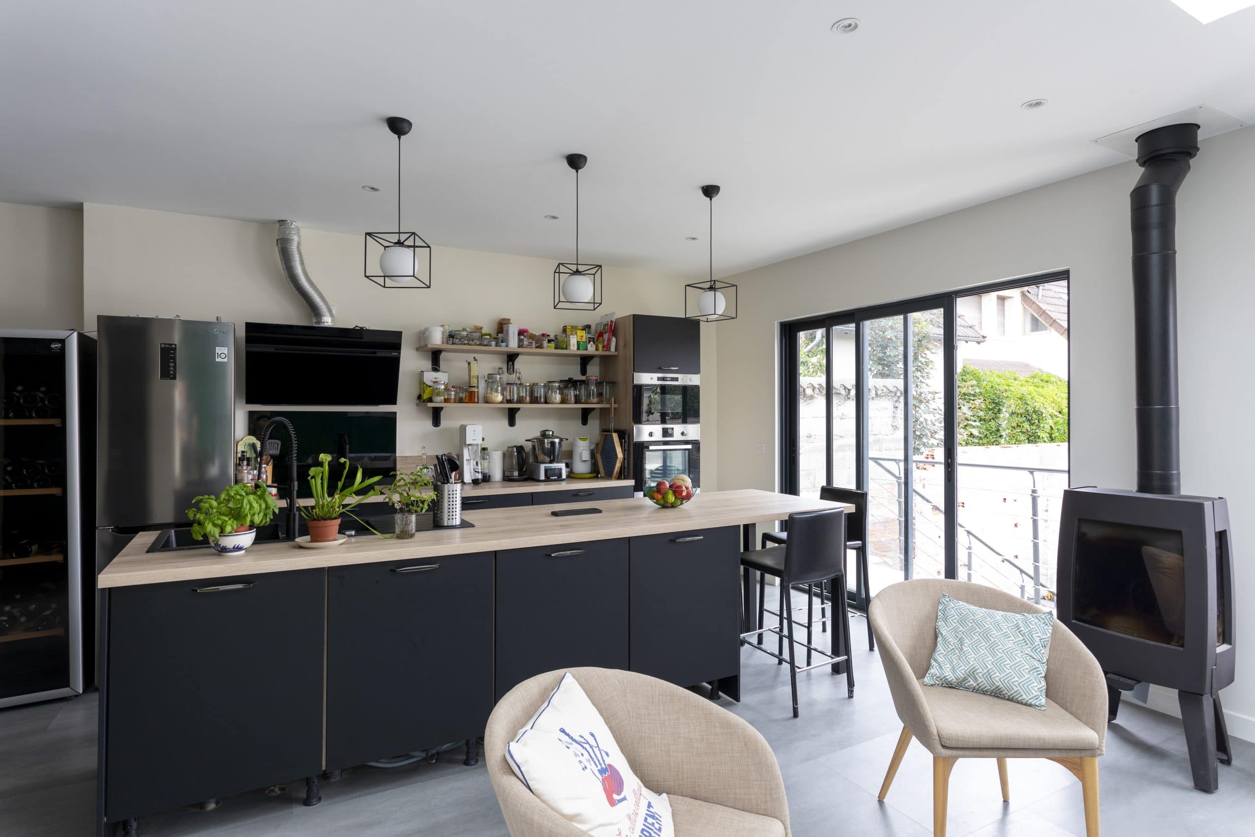 découvrez les astuces clés pour réussir la rénovation de votre maison et transformer votre intérieur avec efficacité et style.