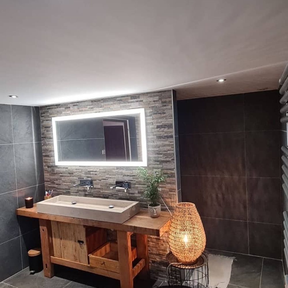 expert en rénovation de salle de bain à moussy-le-vieux, nous transformons votre espace avec qualité et savoir-faire pour un résultat élégant et fonctionnel.