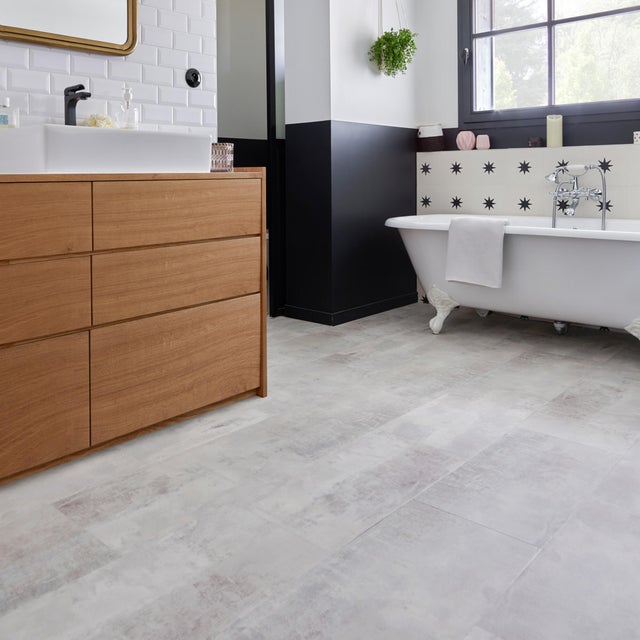 renovation salle de bain estimez le prix et economisez découvrez comment estimer le prix de votre rénovation de salle de bain et apprenez à économiser efficacement sur votre projet grâce à nos conseils pratiques.