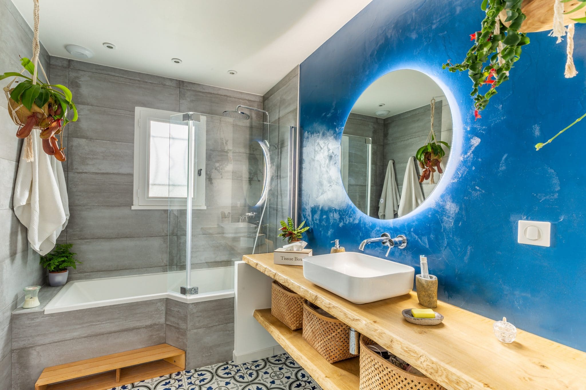 découvrez nos services professionnels de rénovation de salle de bain à obsonville. transformez votre espace avec des solutions modernes, esthétiques et adaptées à vos besoins.