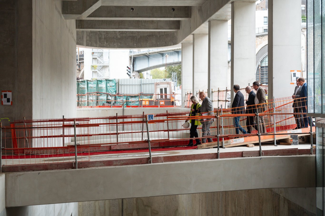 expert en rénovation d'usine à paris 15e pour 2025, nous transformons vos espaces industriels avec qualité et efficacité. contactez-nous pour un projet réussi.