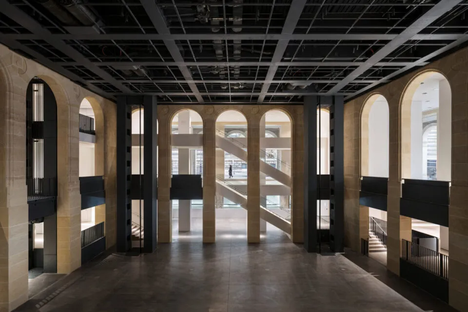 découvrez nos services de rénovation d'usine à paris 15e en 2025, alliant expertise et innovation pour moderniser vos bâtiments industriels.