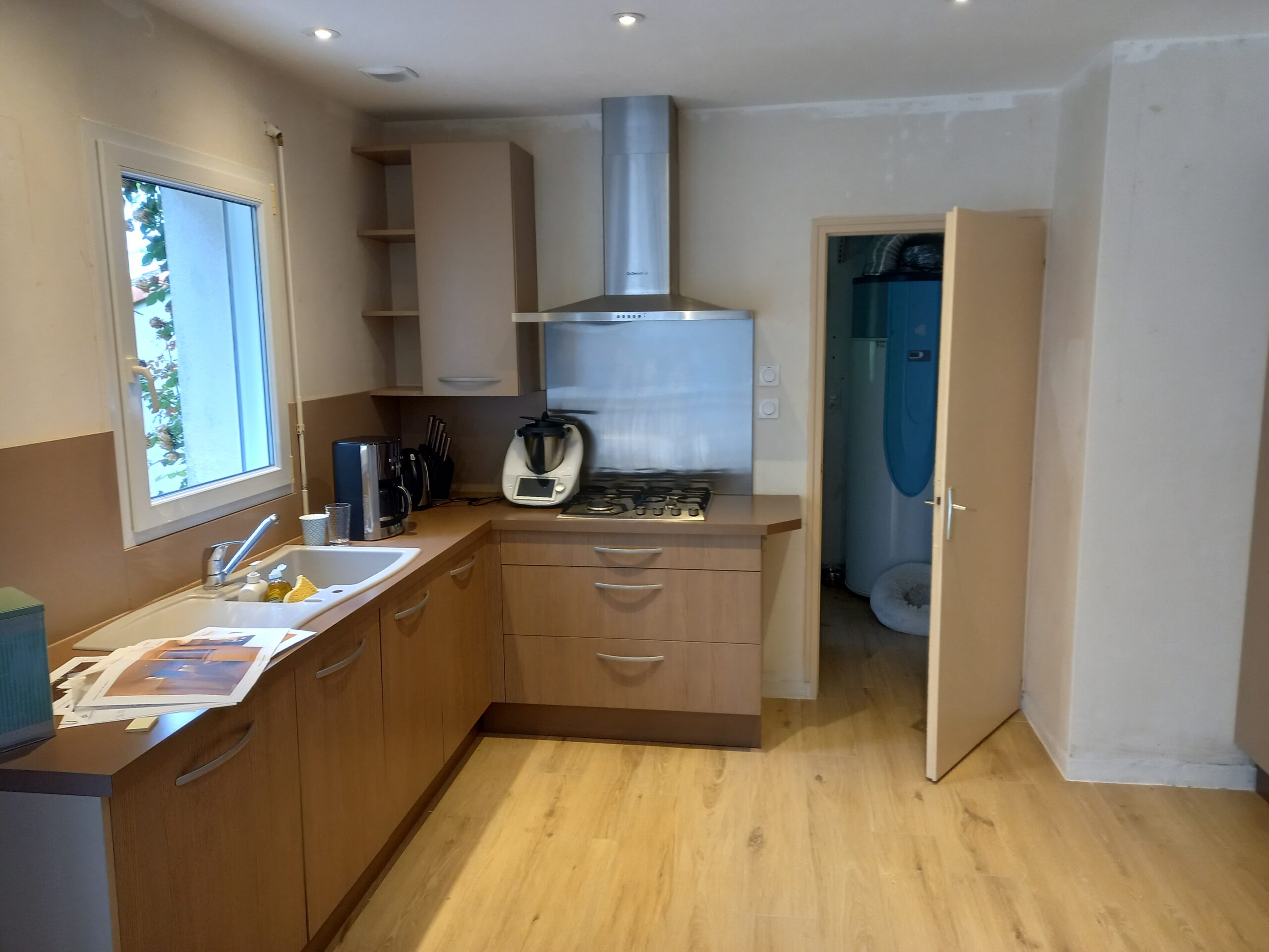 découvrez nos conseils pratiques pour rénover votre cuisine à nanteau-sur-essonne et créer un espace moderne et fonctionnel.