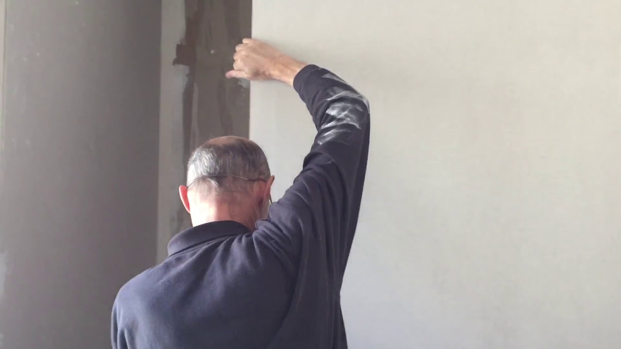 découvrez comment rénover une maison ancienne en utilisant des plaques de plâtre (placo) pour moderniser vos murs et améliorer l'isolation facilement et efficacement.