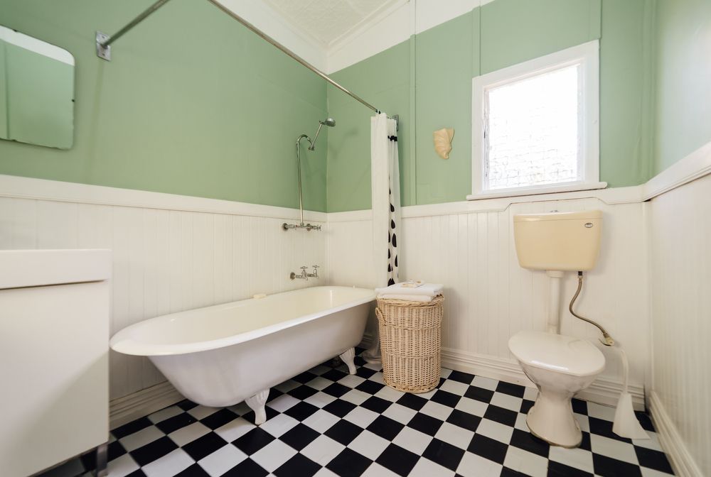 découvrez des astuces et conseils pour rénover votre salle de bain pas cher, en alliant qualité et budget maîtrisé.