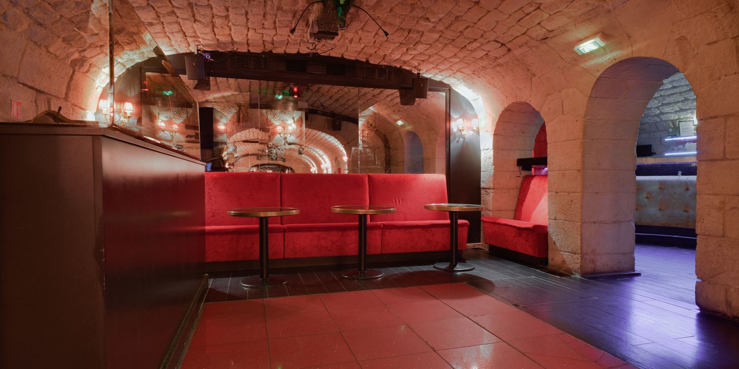 découvrez les secrets cachés de la rue des laitières à vincennes, une promenade riche en histoire, anecdotes et trésors insoupçonnés.