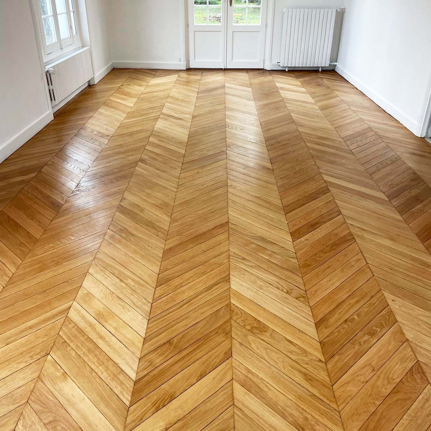 découvrez nos tarifs compétitifs pour la pose et la rénovation de parquet. obtenez un devis personnalisé pour tous types de parquet : massif, contrecollé ou stratifié.