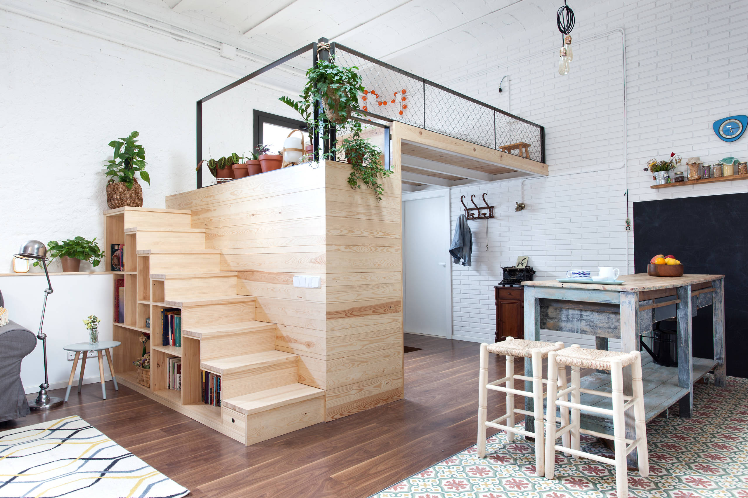 découvrez comment transformer votre garage en un espace tendance, fonctionnel et moderne grâce à nos astuces et idées de rénovation faciles à réaliser.