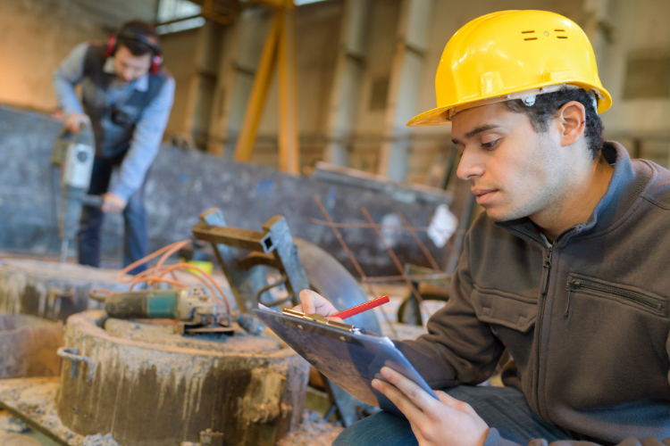 découvrez comment trouver un bon artisan en 2025 pour vos travaux, avec des conseils pratiques et des critères essentiels pour choisir un professionnel fiable et compétent.